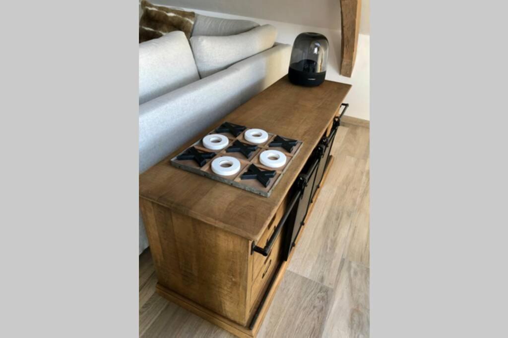 Apartament Le Grenier De Charlotte Libin Zewnętrze zdjęcie