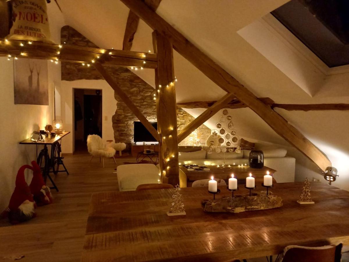 Apartament Le Grenier De Charlotte Libin Zewnętrze zdjęcie