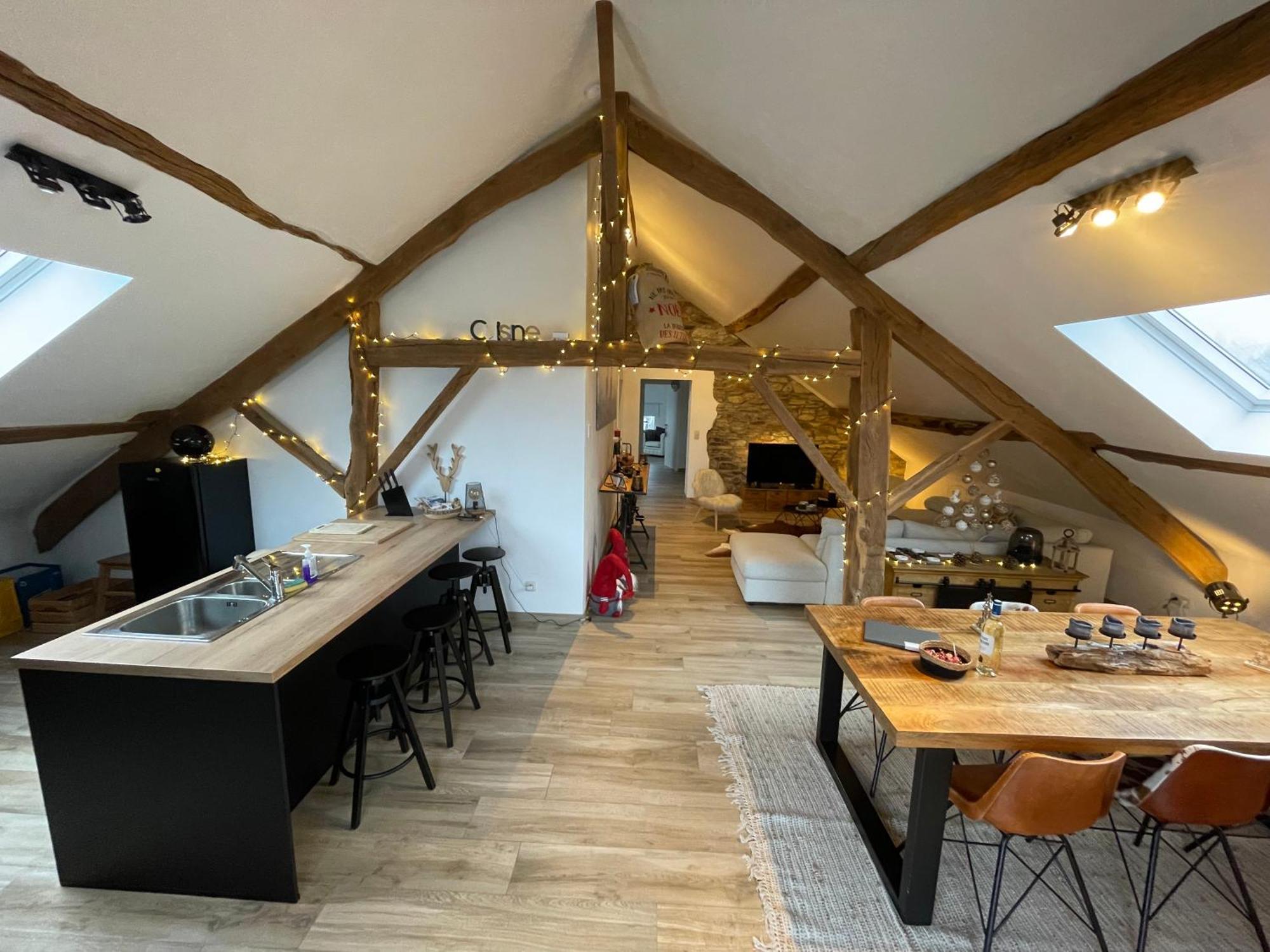 Apartament Le Grenier De Charlotte Libin Zewnętrze zdjęcie