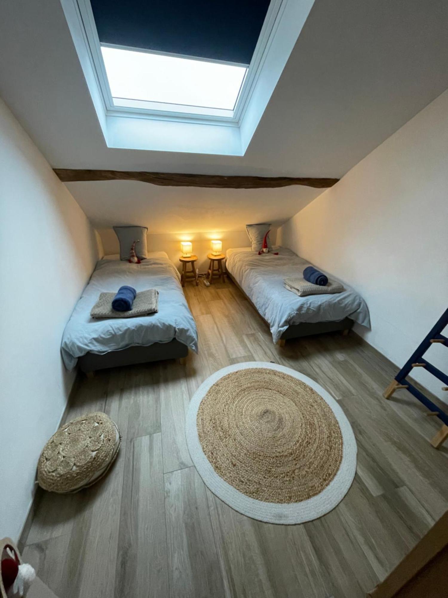 Apartament Le Grenier De Charlotte Libin Zewnętrze zdjęcie